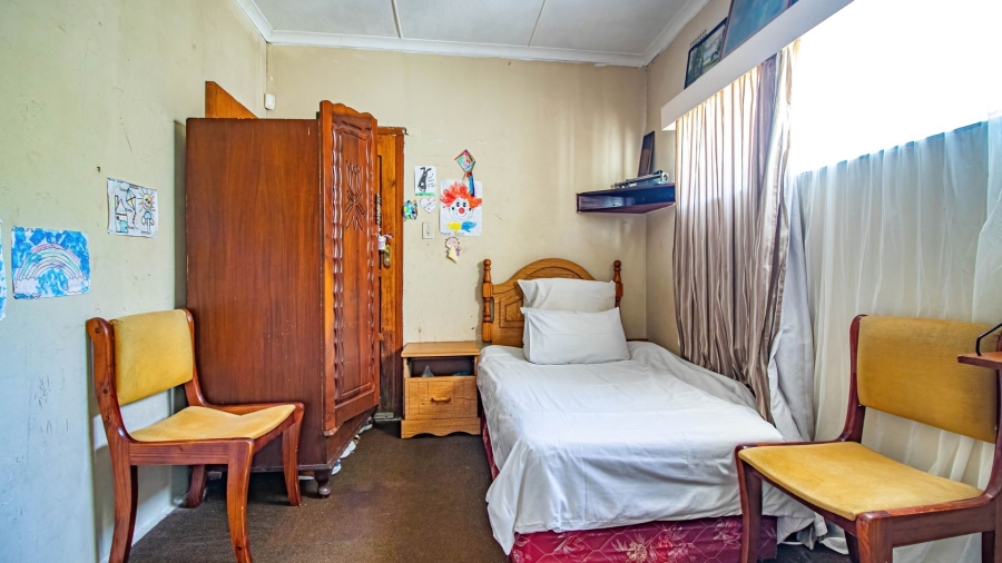 5 Bedroom Property for Sale in Dale View Eastern Cape